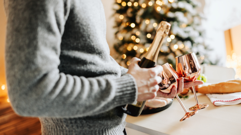 Host Holiday Guests Like a Pro (Without Breaking the Bank)