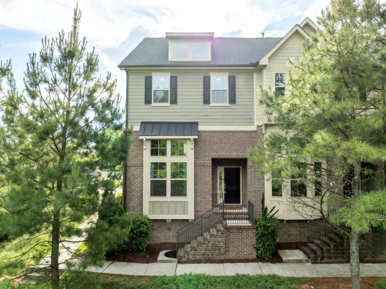 2316 Apex Peakway, Apex, NC was successfully sold and listing by Raleigh real estate agent and expert Brandon Yopp.